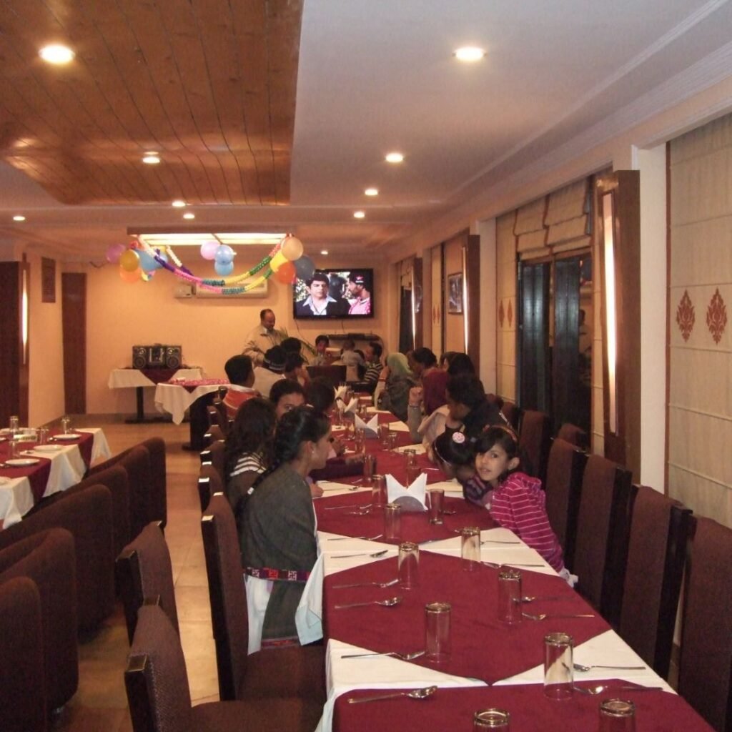 restaurant